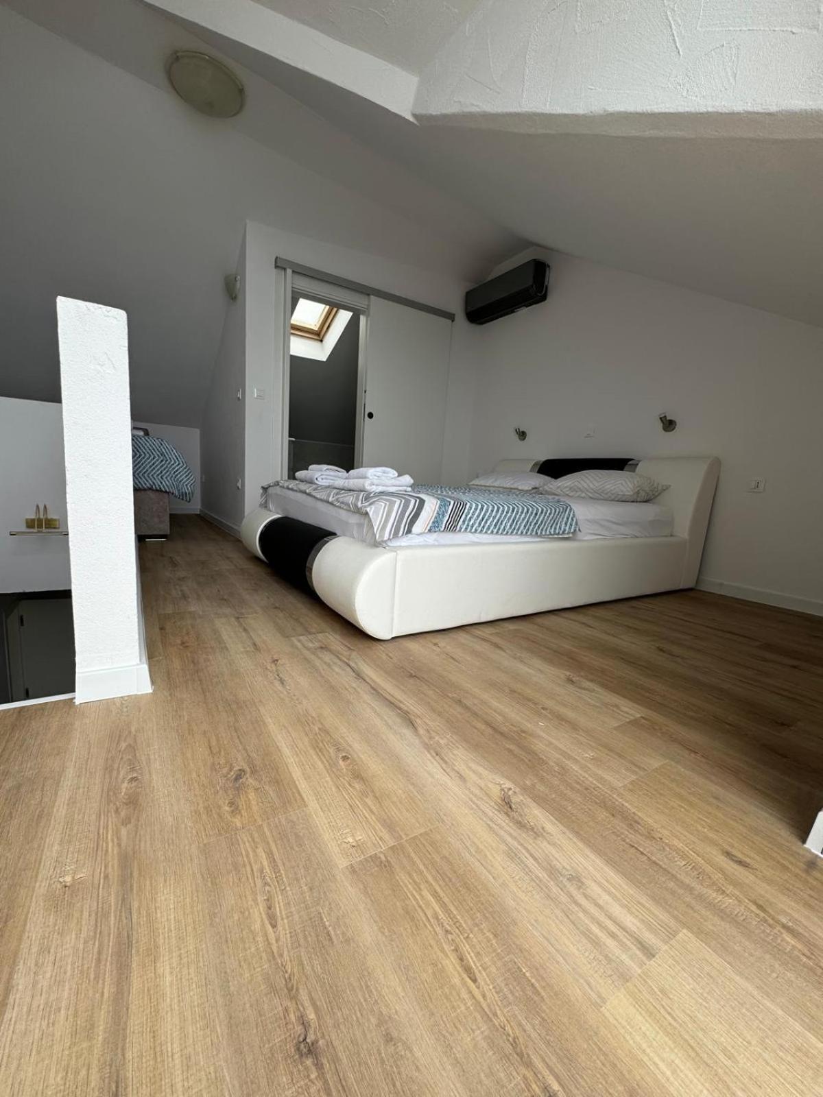 Villa Nevia 1 Drasnice Luaran gambar